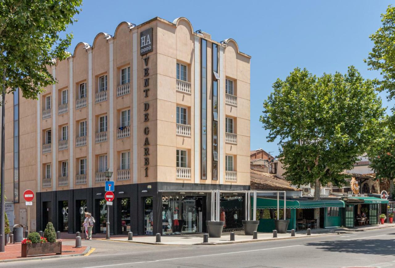 Apartaments Bt Vent De Garbi Empuriabrava Bagian luar foto