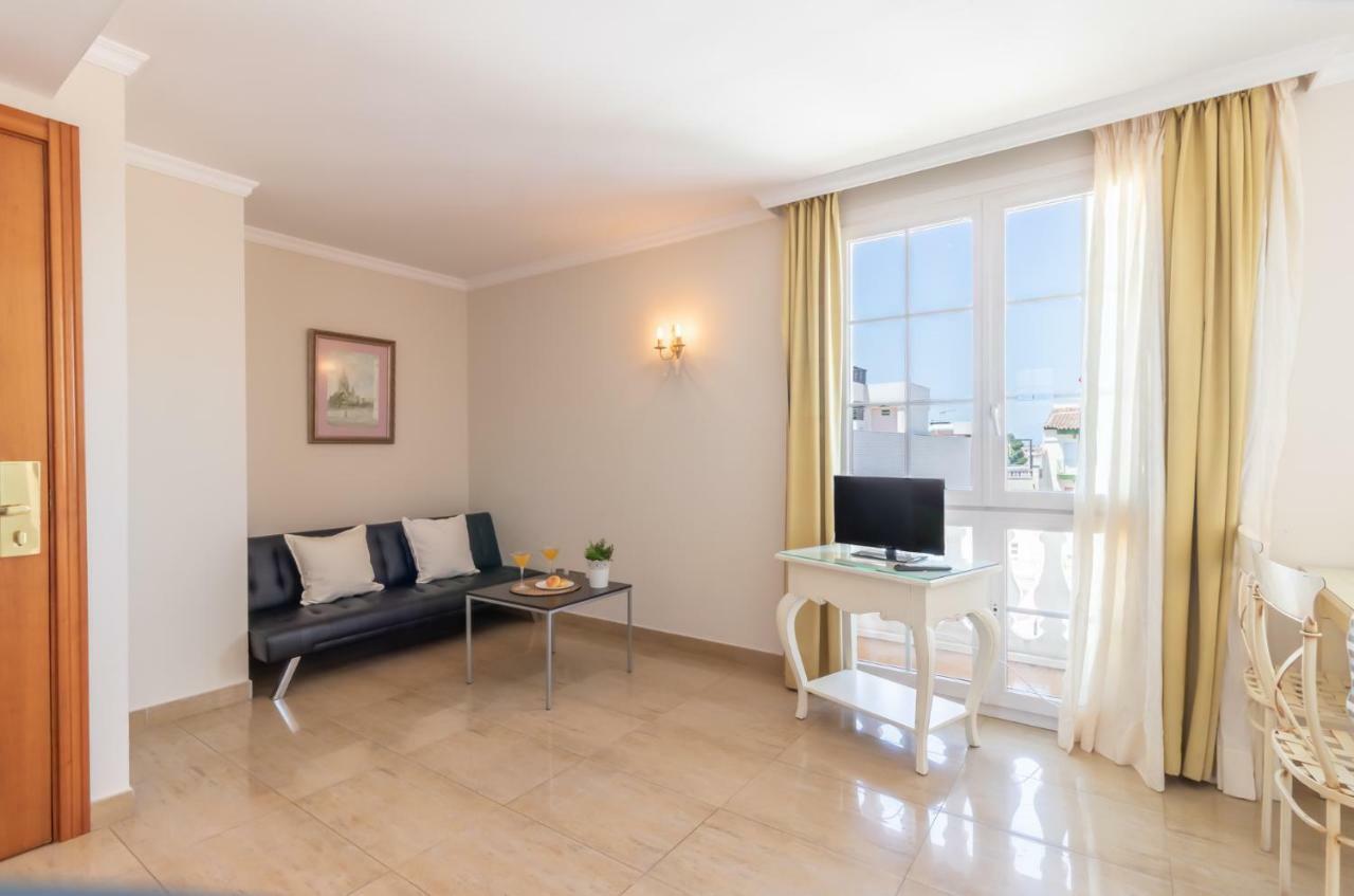 Apartaments Bt Vent De Garbi Empuriabrava Bagian luar foto