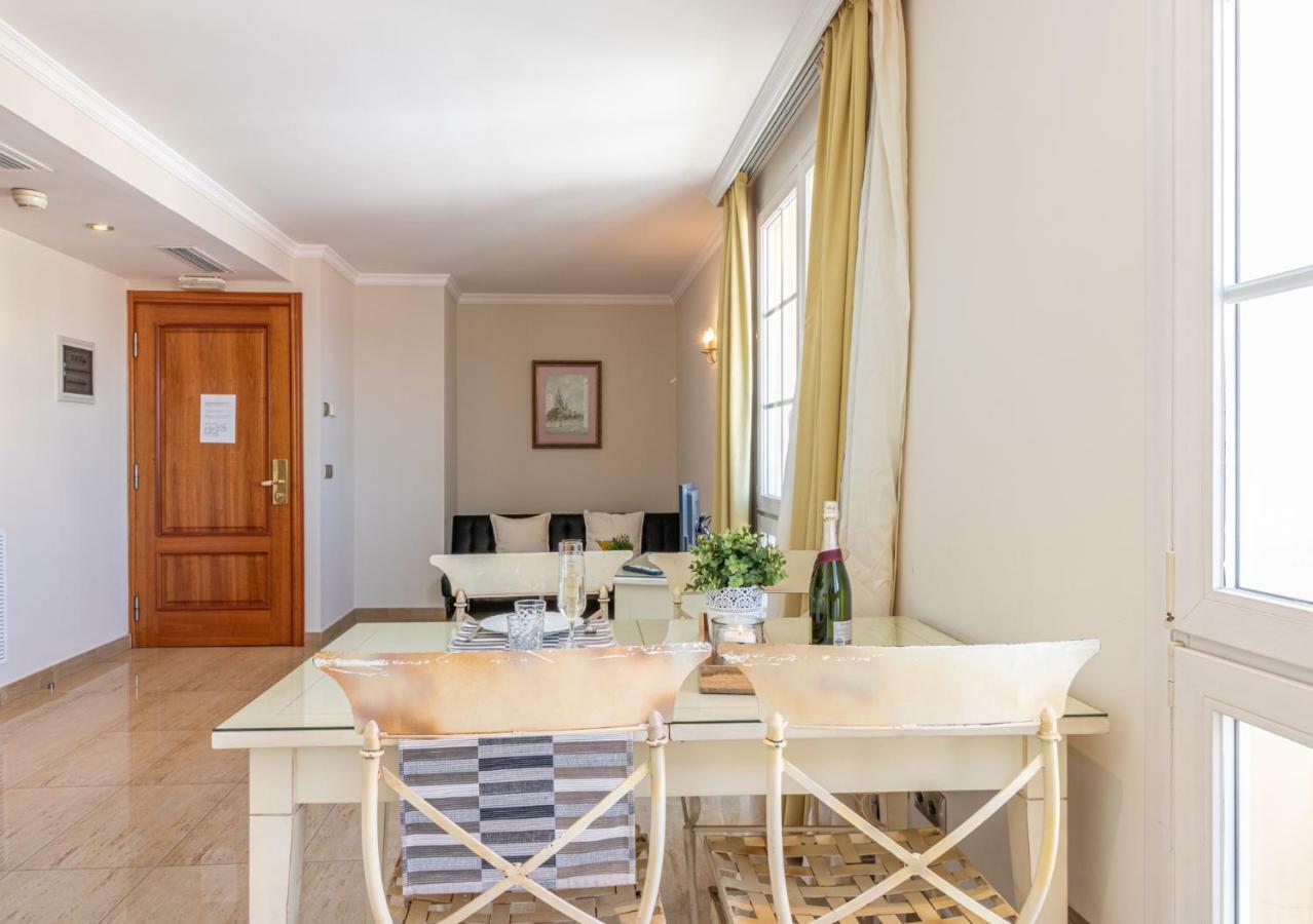 Apartaments Bt Vent De Garbi Empuriabrava Bagian luar foto